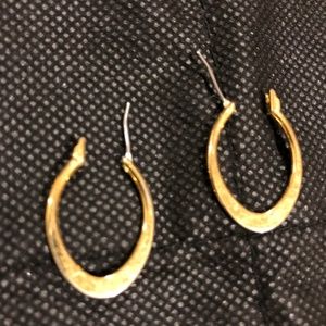 Gold hoops, 1" length earrings